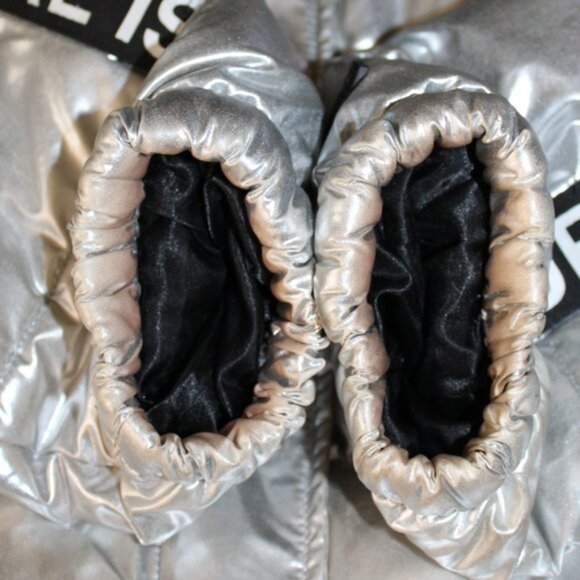 Juicy Couture Black Label Gloss Metalic Graphic Puffer Hooded Coat, Size Large - Picture 10 of 10